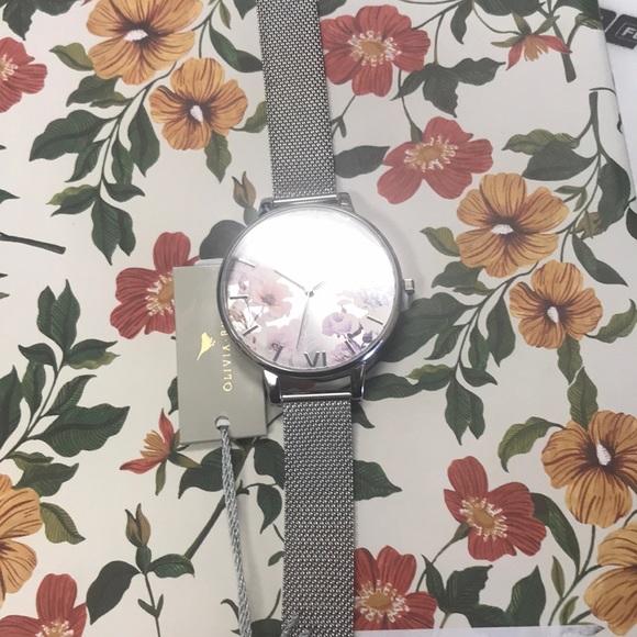 Olivia BurtonSunlight Florals Silvertone Bracelet Ladies Watch - Picture 6 of 8
